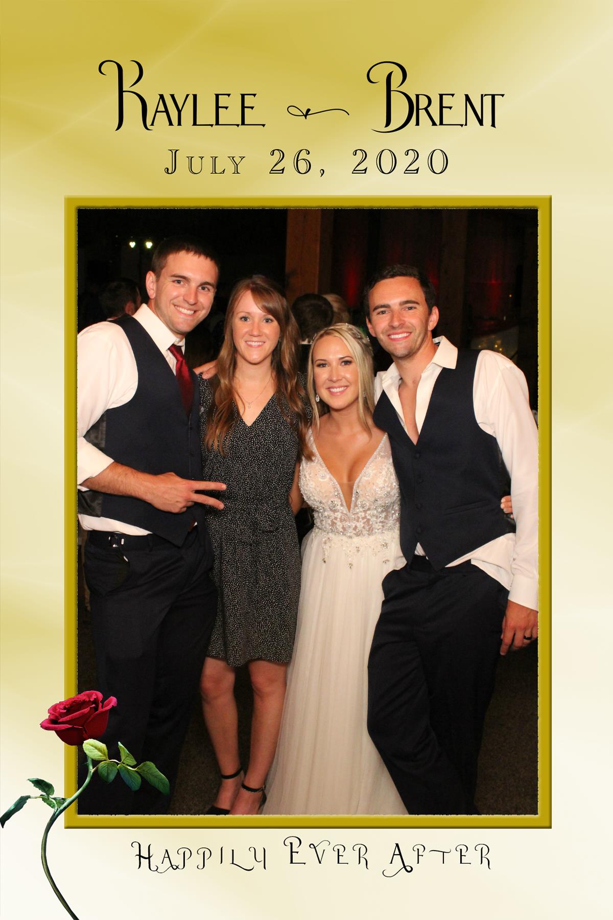 Kaylee and Brent's Wedding | View more photos from the event at gallery.mainemagicmirror.com/u/MaineMagicMirror/Kaylee-and-Brents-Wedding